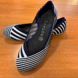 Rothy’s Navy Mixed Stripe Round Toe Flat, 7